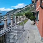Roberta Hébergement de vacances Mandello del Lario