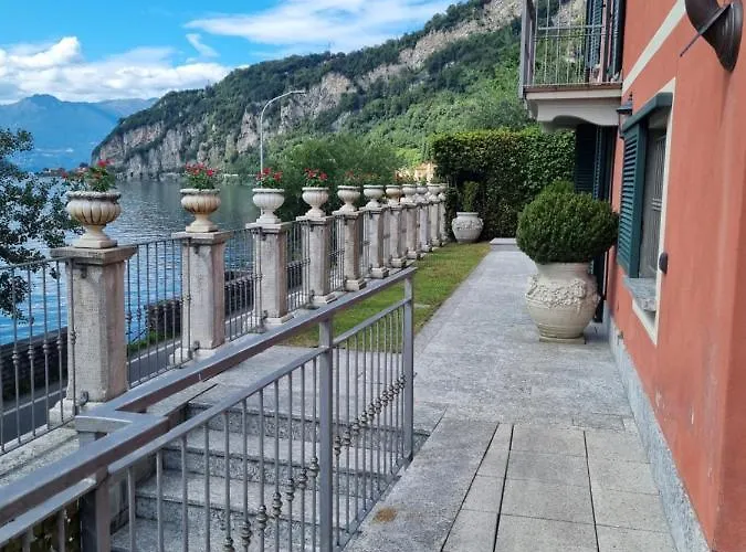 Roberta Feriehus Mandello del Lario